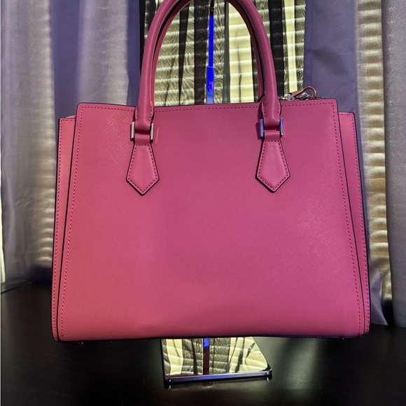 Michael Kors Hope Satchel - Picture 4 of 9
